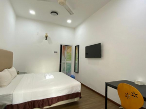 Miharja Studio Private room with Auto gate Parking